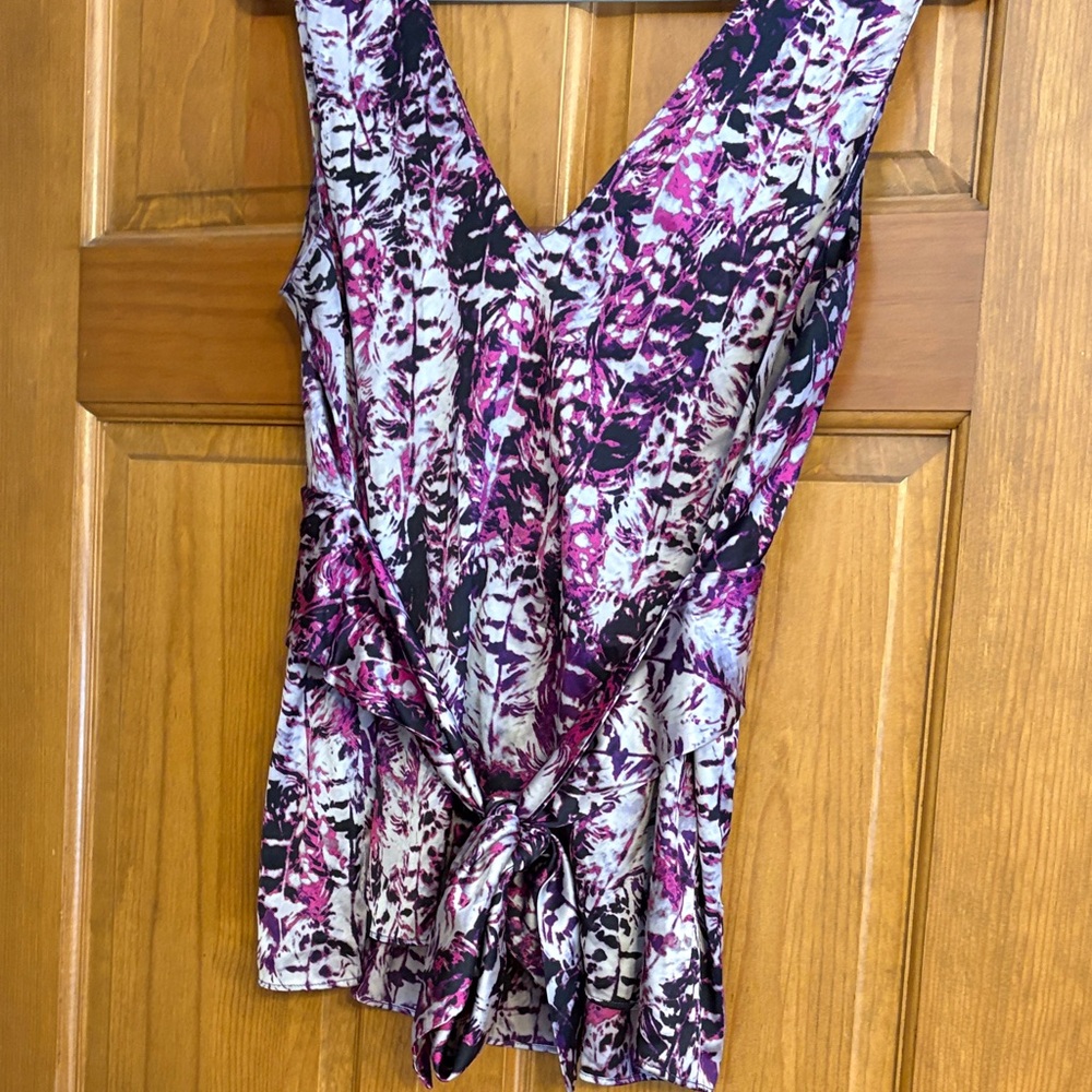 Ann Taylor Purple and Pink Patterned top - Picture 4 of 5